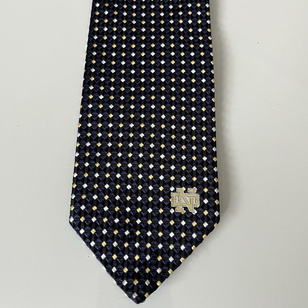 Brooks Brothers Mens University Notre Dame Logo Tie Navy Gold Silk 3.25 x 59"